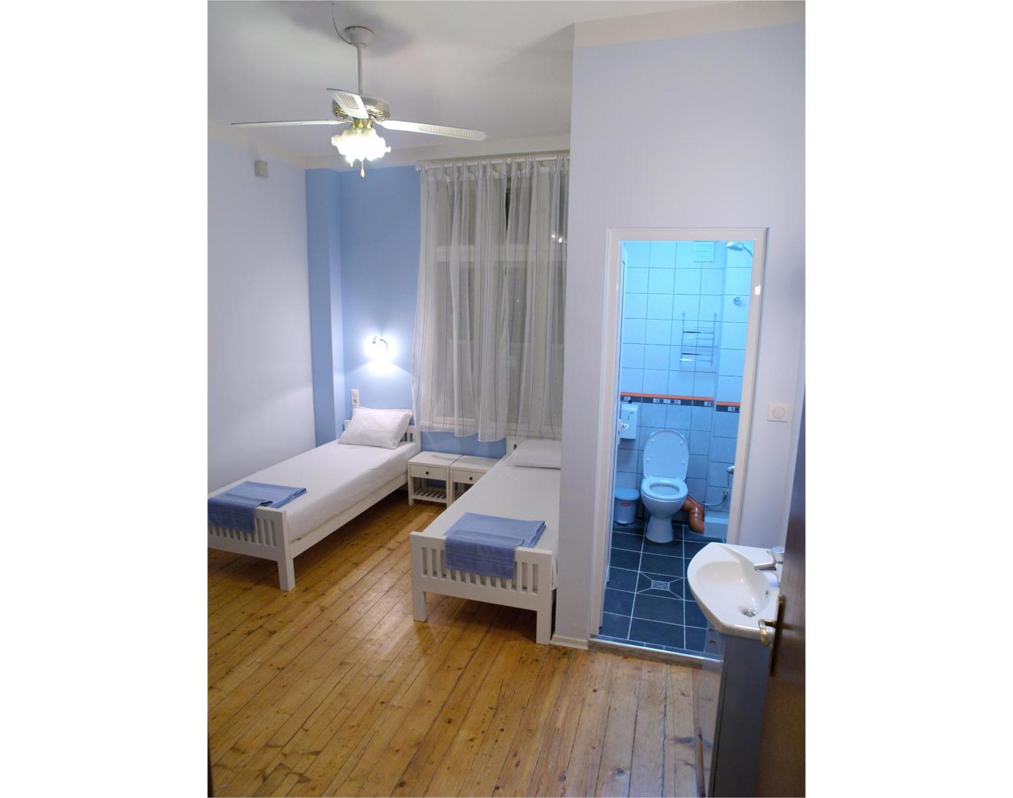 Balkan Rooms & Studios In Downtown София Екстериор снимка